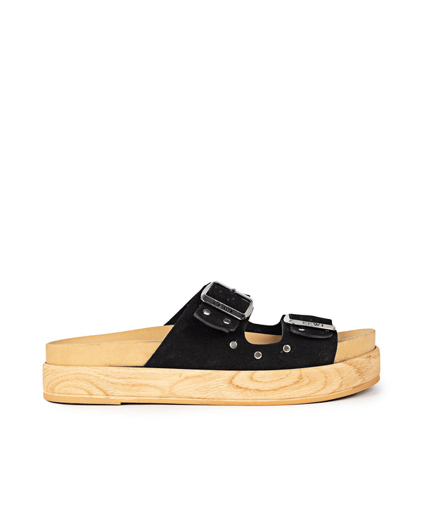 Corte: Mare Gamuza Tachas Negro