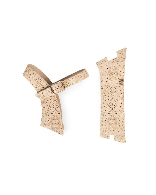Corte: Litore Gamuza Perforada Beige
