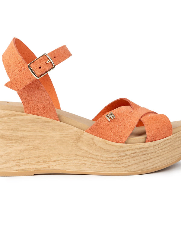 Corte: Undina Gamuza Coral